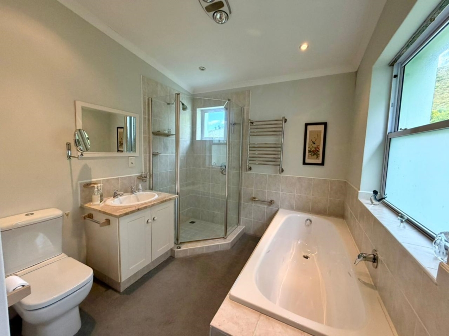 3 Bedroom Property for Sale in Belvidere Estate Western Cape
